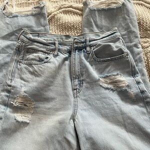 American Eagle Outfitters Light Blue Distressed Boyfriend Jeans